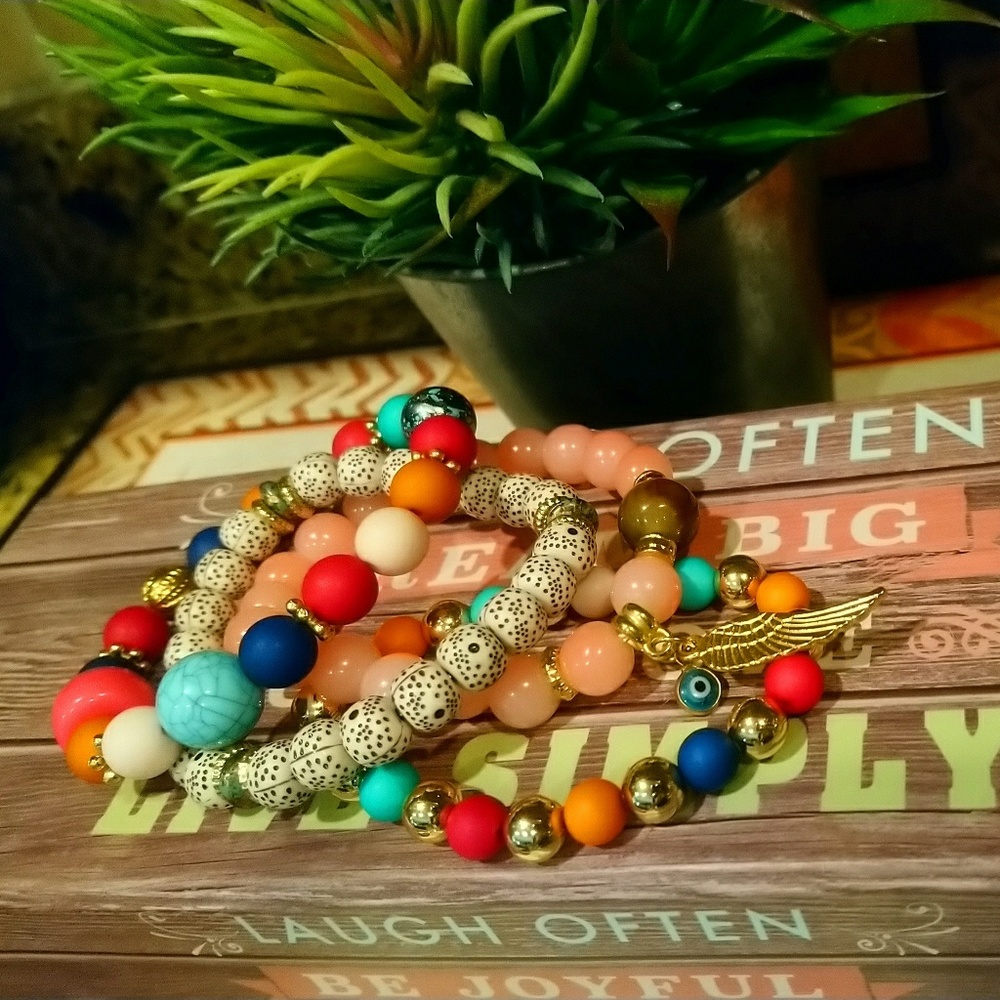 Heshi Bead Bracelets 4 pcs 📿